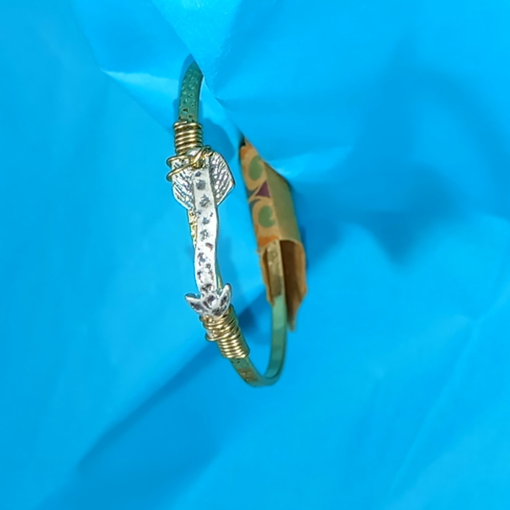 Bangle/Bracelet - Picture 4 of 4